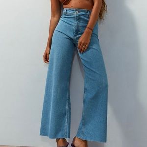 ZARA Raw Hem The Marine Straight Jeans